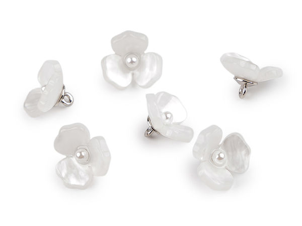 Resin-Blumenknopf mit Perle, Größe 26