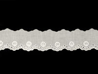 Premium Baumwoll-Stickereispitze mit Madeira-Lochstickerei (40mm) - Off-White