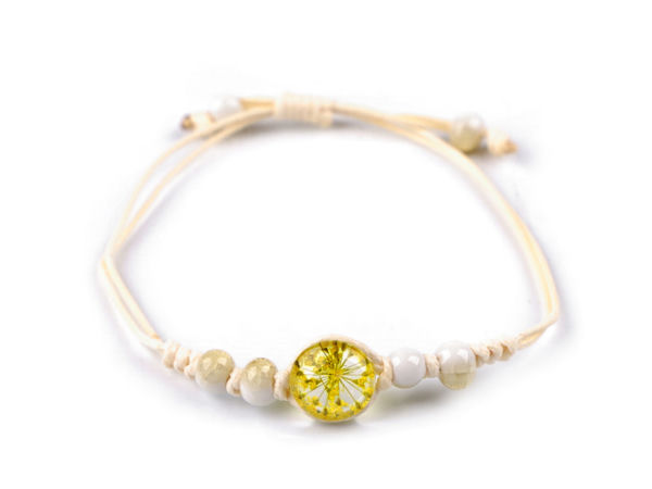 Handgefertigtes Shamballa-Armband-Set mit echten getrockneten Blumen & Glasperlen - Verstellbare Makramee-Zugbänder, 12-teiliges Set in verschiedenen Farben