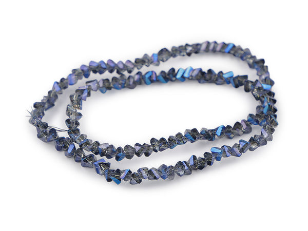 Dreieckige Glasschliffperlen 3 mm auf Draht