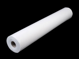 Vilene Premium leichte Bügelvlies-Einlage - 29 g/m², 90 cm Breite - Weiße, einseitig aufbügelbare Vlieseinlage für leichte Kleidung und Kragen