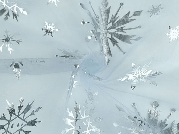 Organza mit Schneeflocken