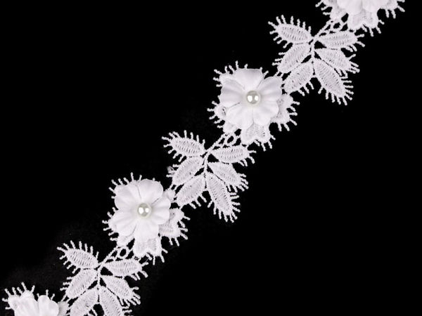 Guipure-Spitzenborte - 3D-Blüten mit Perlen, Breite 42 mm