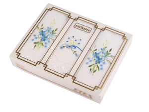 Premium Damen-Taschentücher aus Baumwolle mit Stickerei – Elegantes Geschenkbox-Set mit Blumenmotiven (3er-Pack, sortierte Mischung)