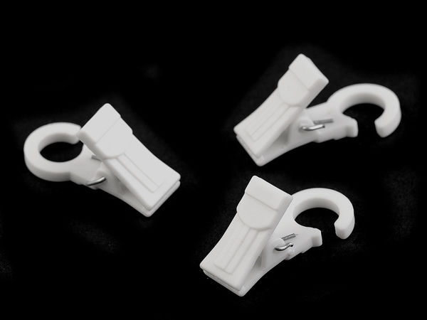 Vorhangclips aus Kunststoff mit Haken