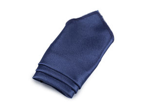 Satin-Einstecktuch in einer Box