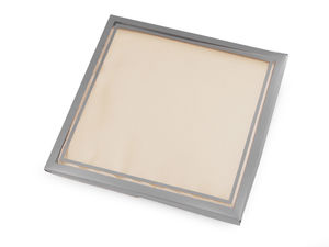 Elegantes Satin-Einstecktuch für Herrensakkos - Klassisches gesäumtes Kavalierstuch in Geschenkbox