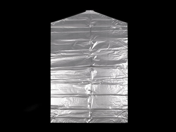 Premium-Kleiderschutzhüllen aus transparentem Kunststoff (70x100 cm) - Schützende Kleidersäcke