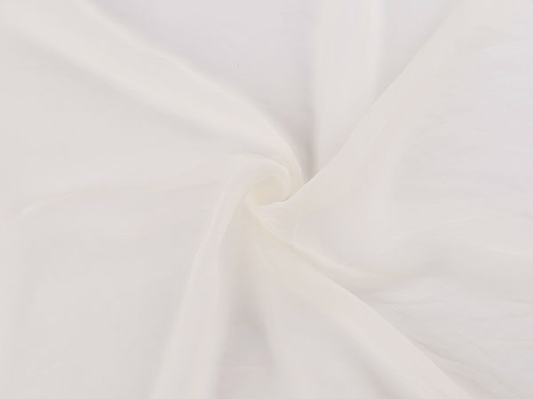 Fein gecrashter Chiffon